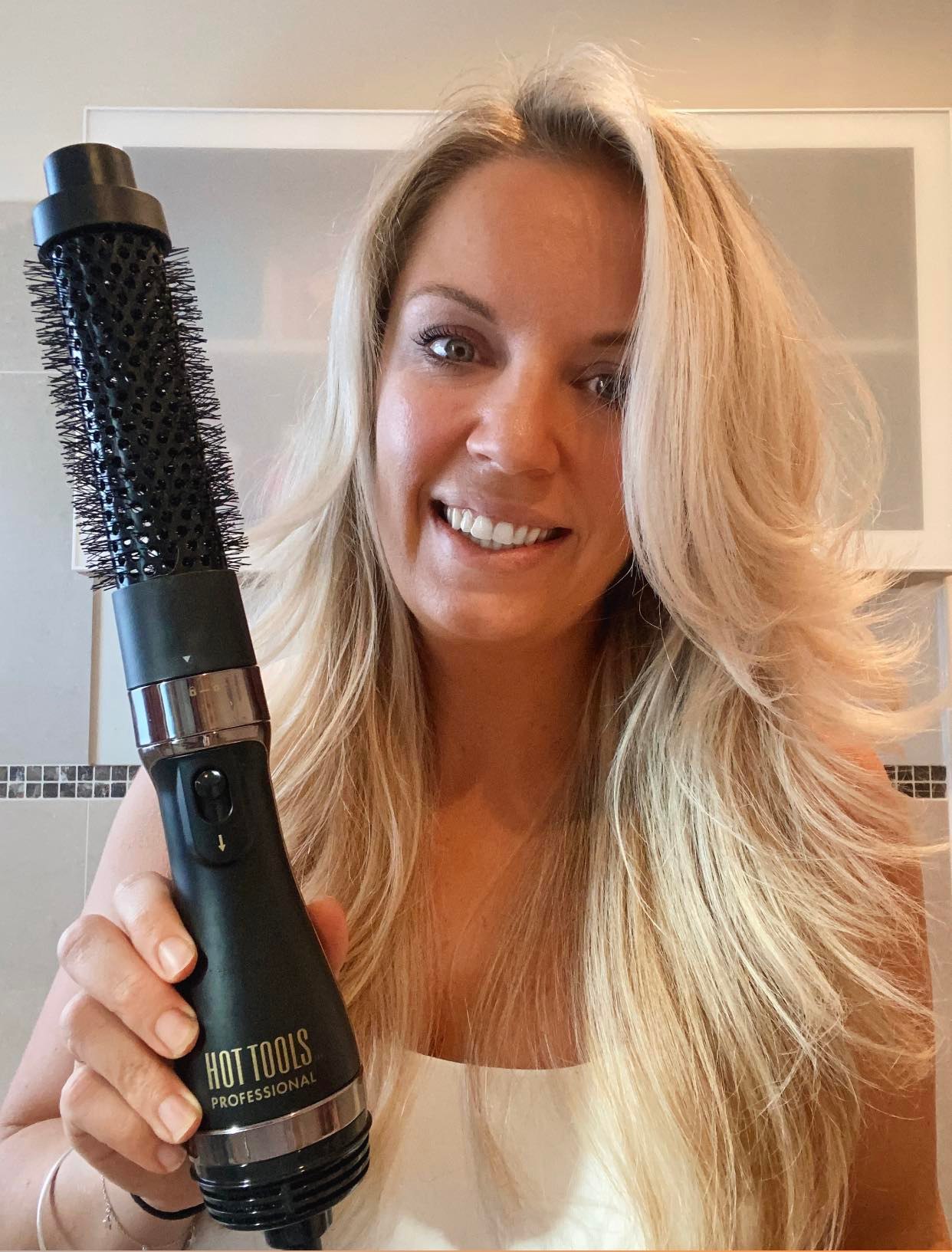 This Blow-dry brush Is the ultimate hair hack